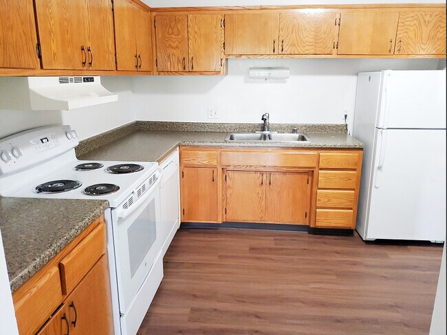 Avalon Madison Village Apartments For Rent In Madison Wi Forrent Com