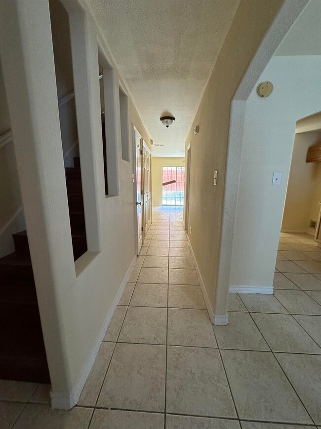 Photo - 1020 Dicky Ln Unidad 2