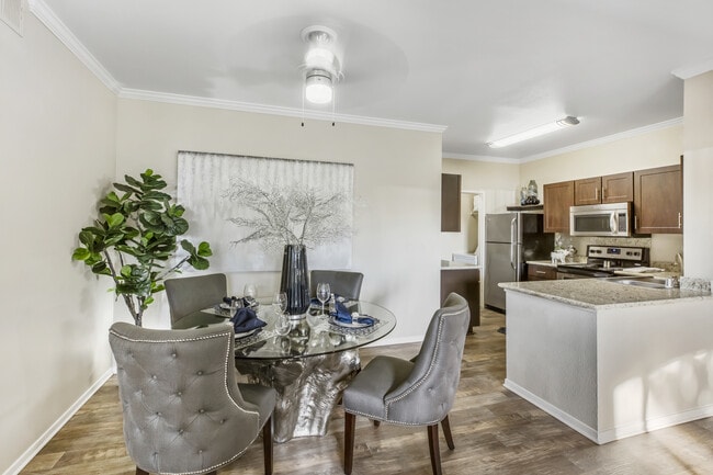 2x2 Dining room