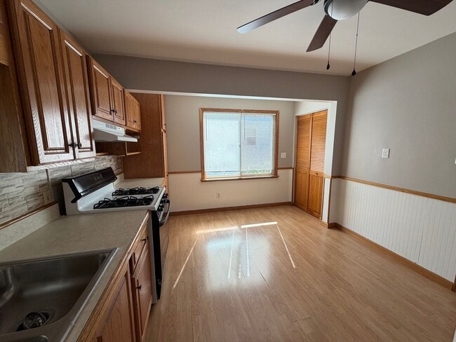 Photo - Two Bedroom Ranch for Rent