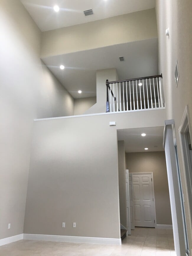 Photo - 1214 Godavari Way