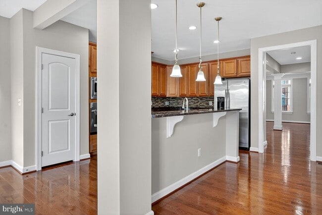 Photo - 21285 Park Grove Terrace