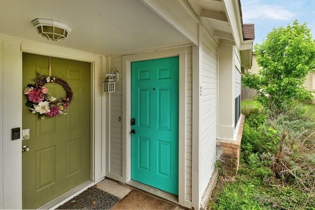 Building Photo - 7601 Woodstone Cove Rental