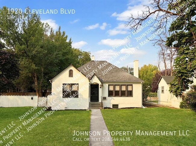 Building Photo - 1920 Cleveland Blvd