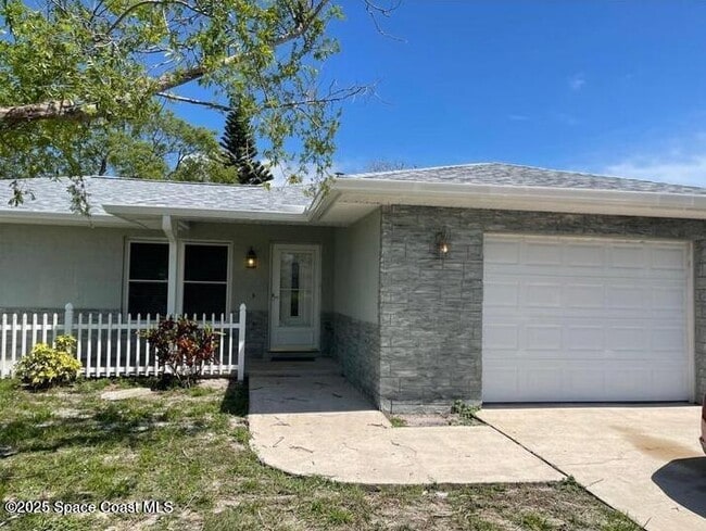 Building Photo - 753 Tupelo Dr