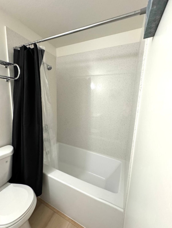 Photo - 3964 Queenston Ct Unit 1