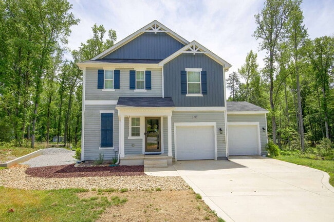 Building Photo - "Charming 3-Bed Oasis with 2.5 Baths on Century Lane, Cameron – Spacious 1744 sq. ft. Retreat!"