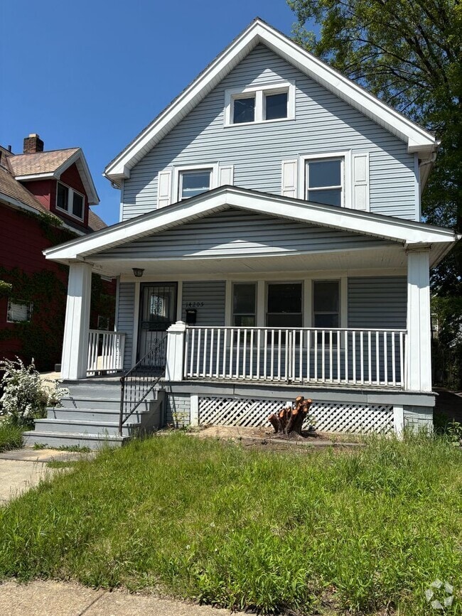 Building Photo - Section 8 Accepted! Rental