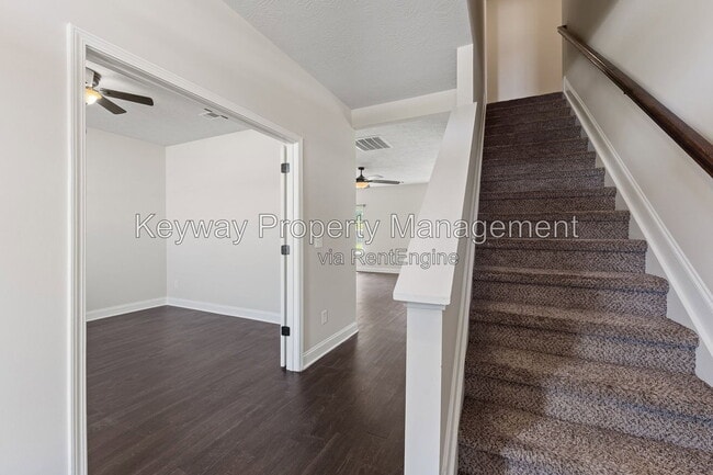 Photo - 135 Beallwood Dr