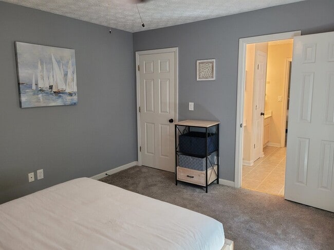 Photo - 1356 Velvet Creek Ct SW