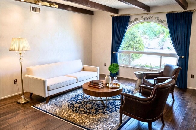 Photo - 10442 W Avalon Dr