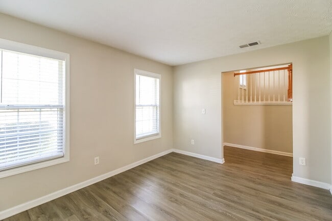 Photo - 2951 Highland Park Cir