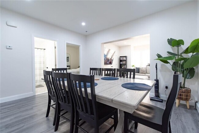 49 Hollis St Unit 1