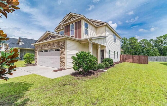 Photo - Stunning 3 Bedroom, 2.5 Bathroom- Concord Park in Cayce! Available July 2026!