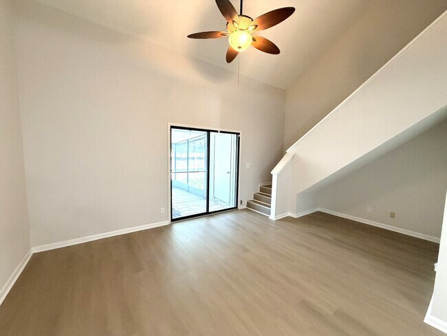 Photo - 2 Bedroom / 2 Bathroom Whispering Pines Townhome