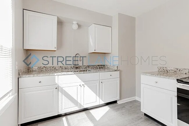 Photo - 3458 Orchard Ave