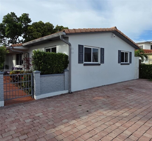 319 Beacom Blvd