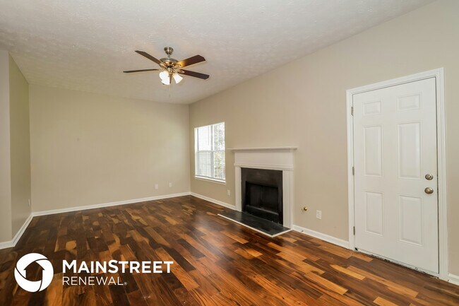 Photo - 4772 Creekside Pl