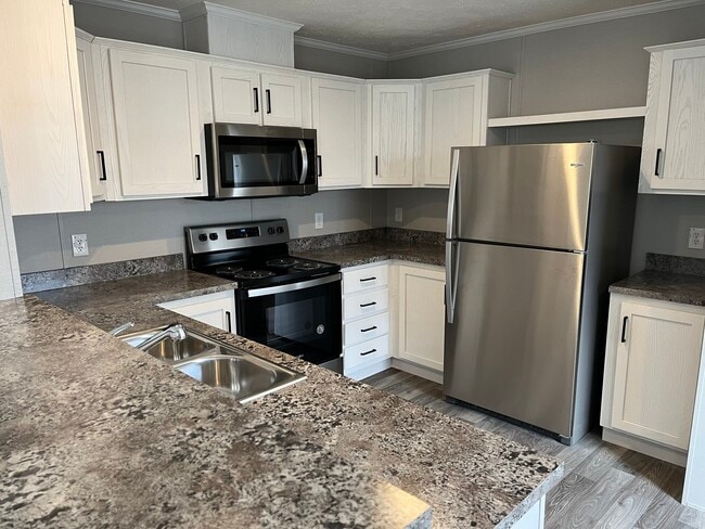 Photo - 6610 Lear Nagle Rd