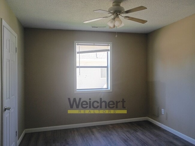 Photo - Spacious 4BR Home – Walk-In Closet & W/D Hookups