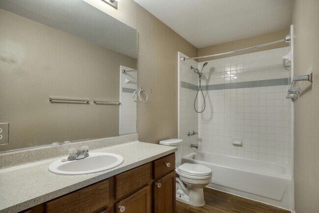 Photo - 8102 Willet Trail Unidad B