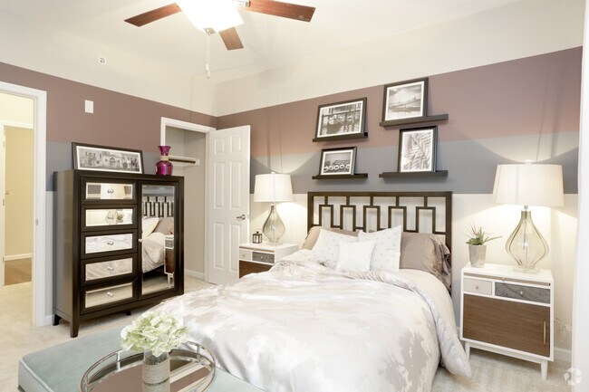 Catalina - Bedroom