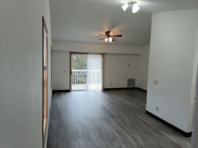 Photo - 2316 Valley Rd