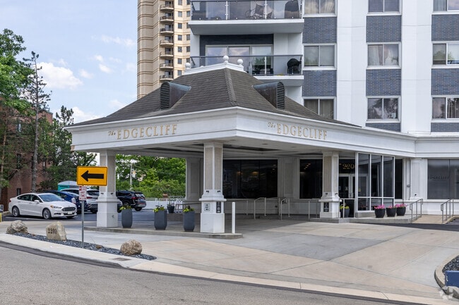 Photo - The Edgecliff