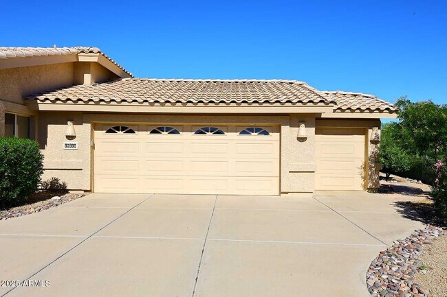 18510 E Leather Ln
