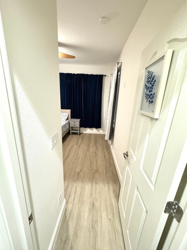 Photo - 464 W Callado Ave