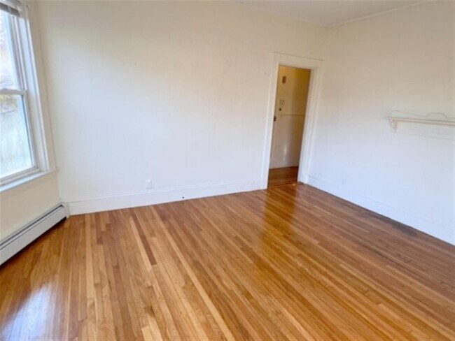 Photo - 37 Oak St Unit 2F