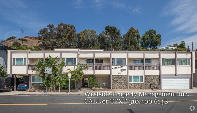 Building Photo - 134 Chautauqua Blvd Rental