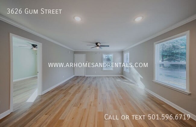 Photo - 3626 Gum St