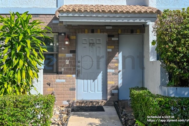 Photo - 9761 Riverside Dr