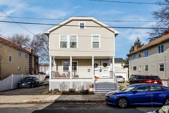 Building Photo - 117 1st St Unit 1 Rental