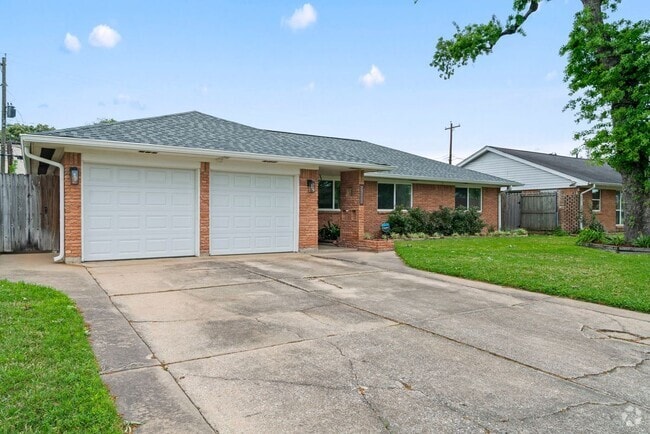 Building Photo - 2407 Willowby Dr Rental