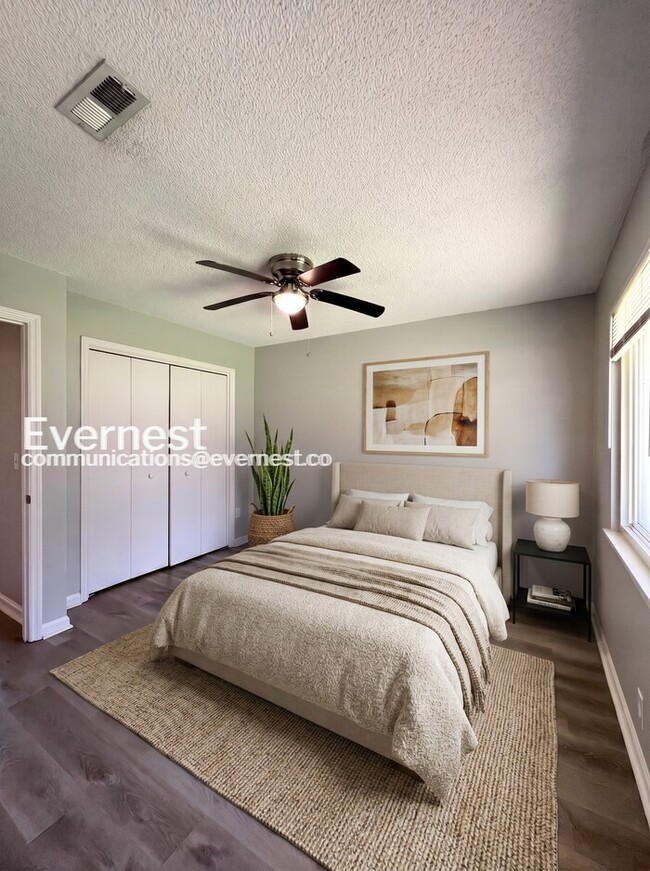 Photo - 409 Alexander Dr
