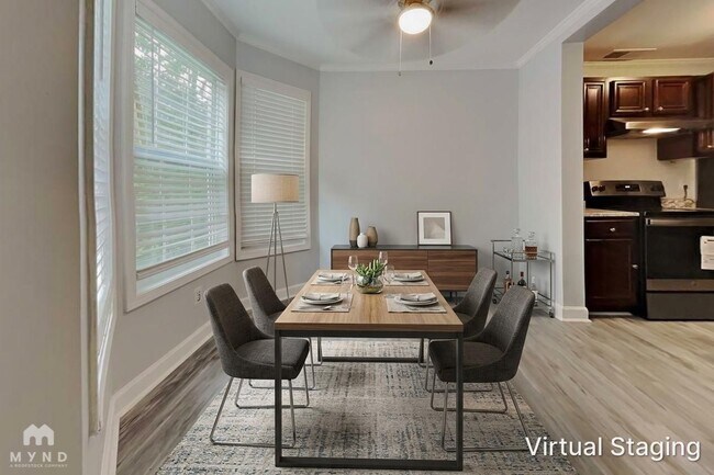 Photo - 2421 2nd St NW