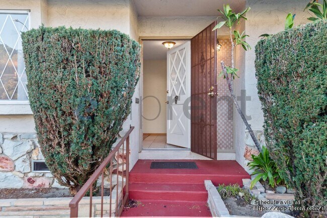 Photo - 452 Cirrus Ave