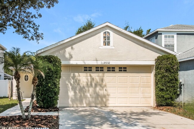 Building Photo - 18032 Birdwater Dr Rental