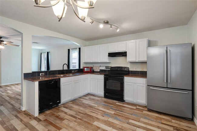 Photo - 111 Quail Hollow Dr