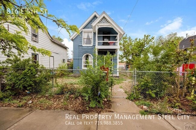 Building Photo - 816 E 5th St Rental