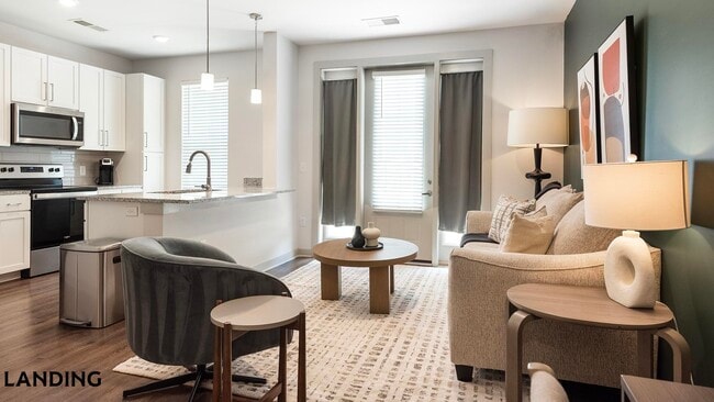 Photo - 340 W 25th St Unidad 3106