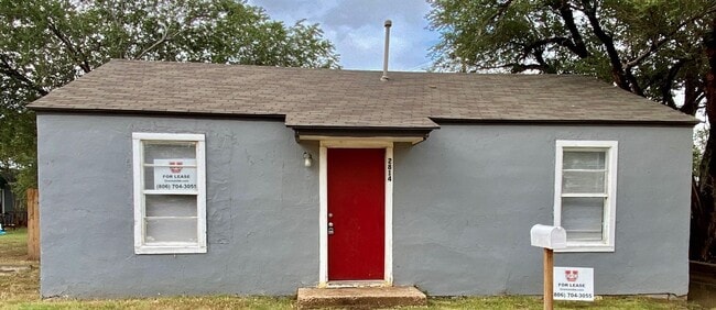 Photo - Handyman Special $0 First Month's Rent / “...