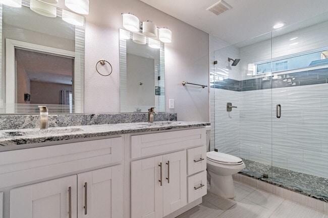 Photo - 3208 W Napoleon Ave
