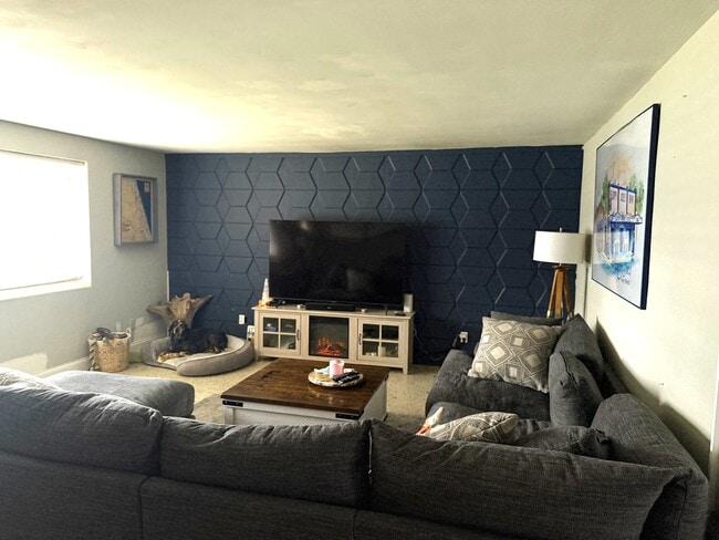 Photo - 108 Lantana Ave