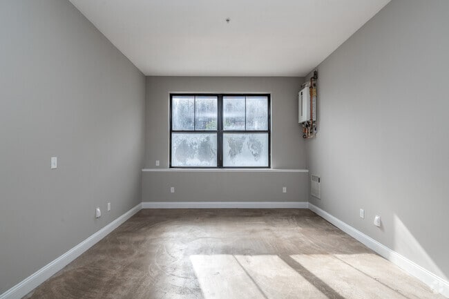2BR, 1BA - 1,000SF - Living Room