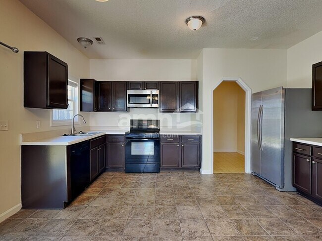 Photo - 3605 Enduring Freedom Dr