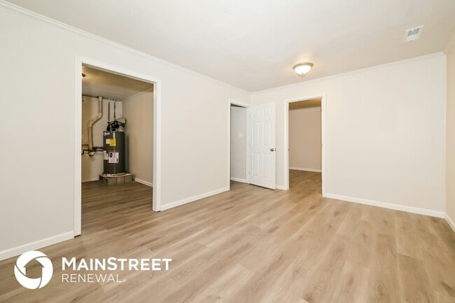 Photo - 8612 Royal Oaks Dr