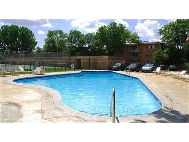 Photo - 7305 W Franklin Ave